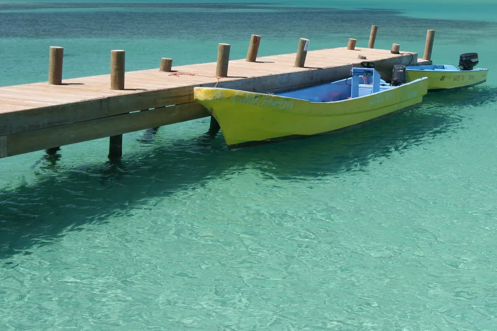 Roatan photo 1